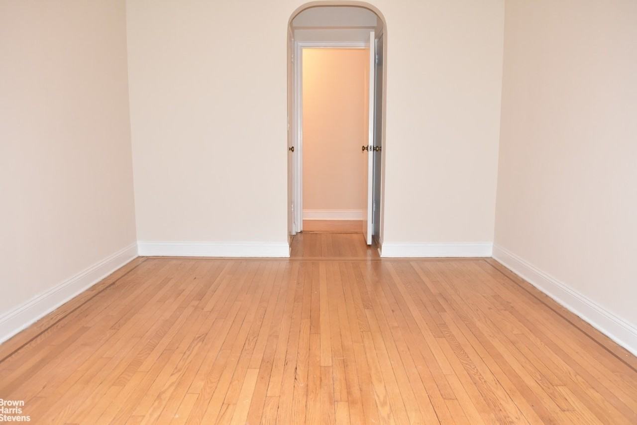 570 Fort Washington Ave #36A - Photo 7 of 12