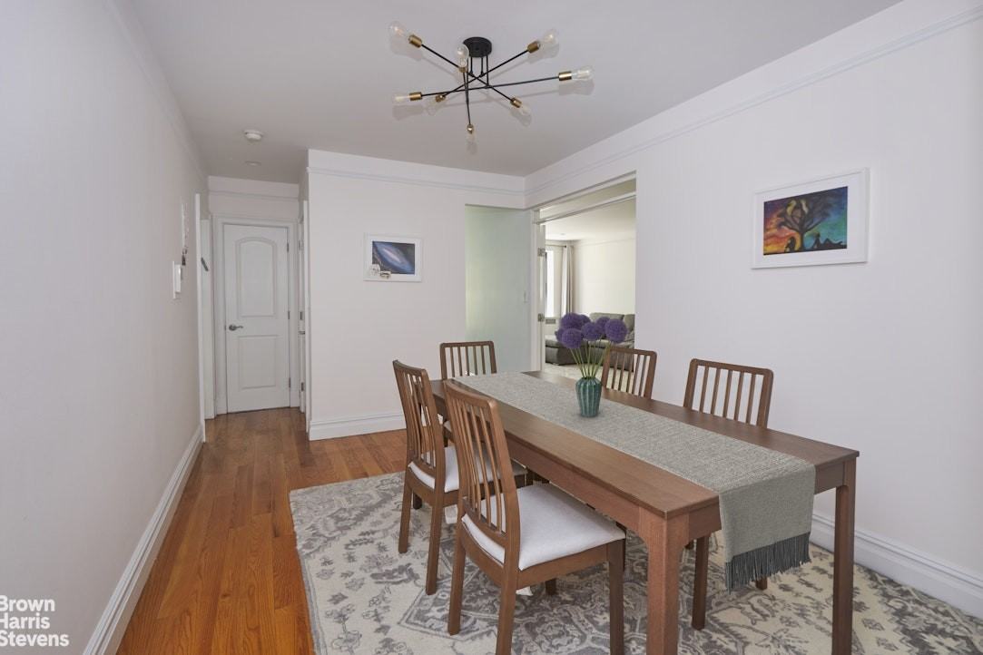 402 E 74th St #4G - Photo 4 of 7