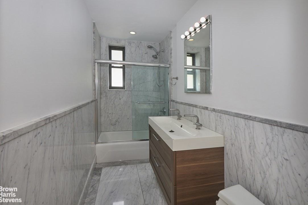 402 E 74th St #4G - Photo 7 of 7