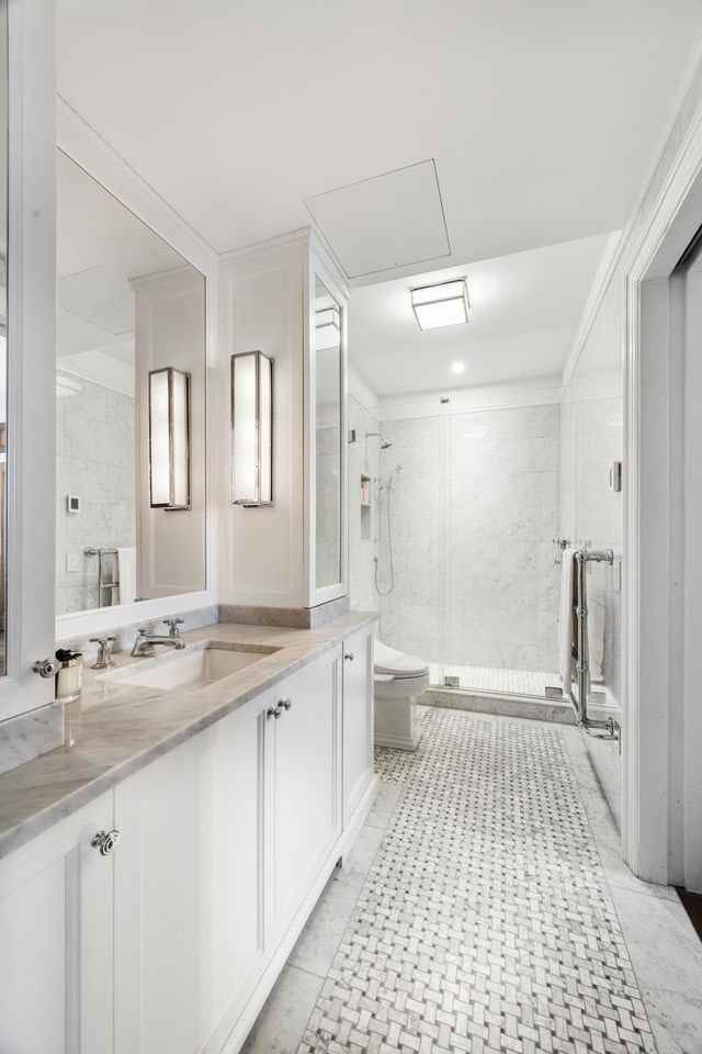 165 E 60th St #2D - Photo 7 of 7
