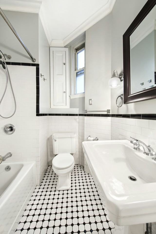 103 E 10th St #3C - Photo 5 of 6