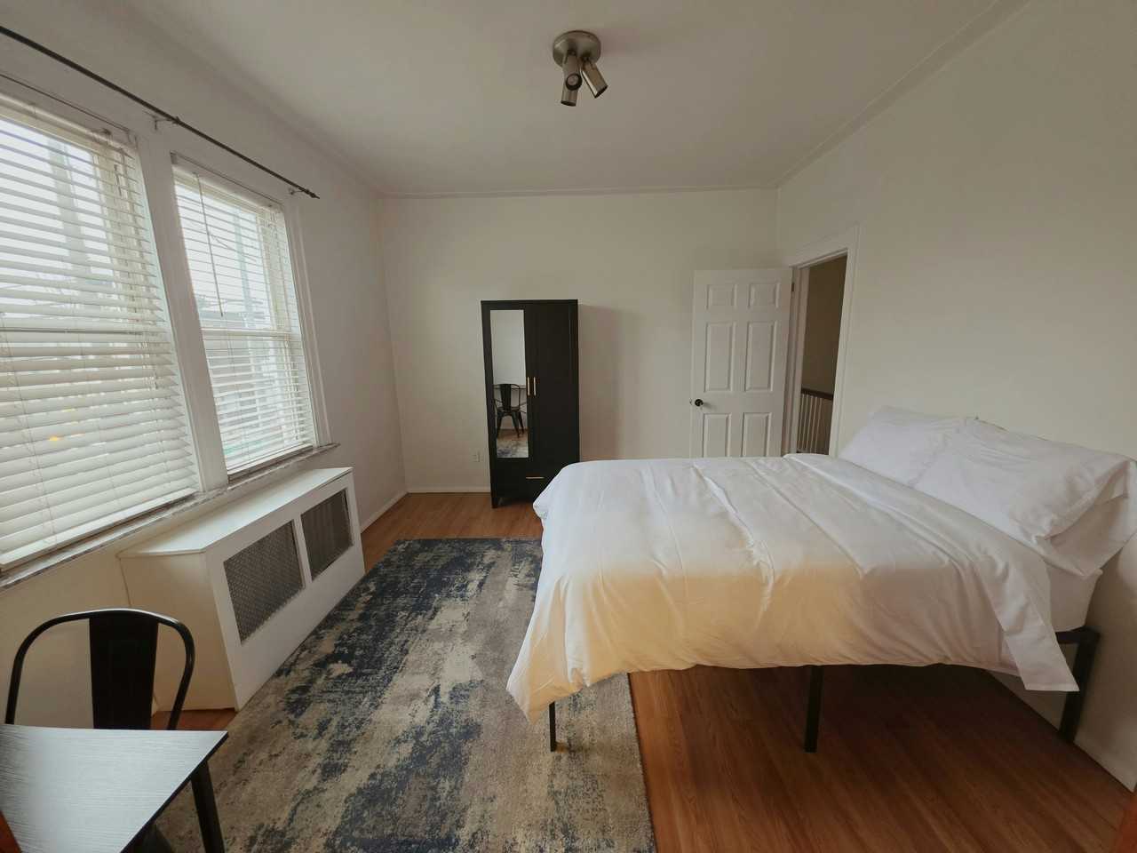 5368 Metropolitan Ave #2 - Photo 5 of 15