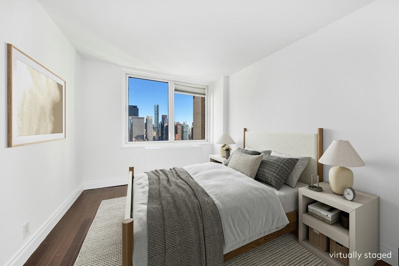 212 E 47th St #30D - Photo 3 of 11