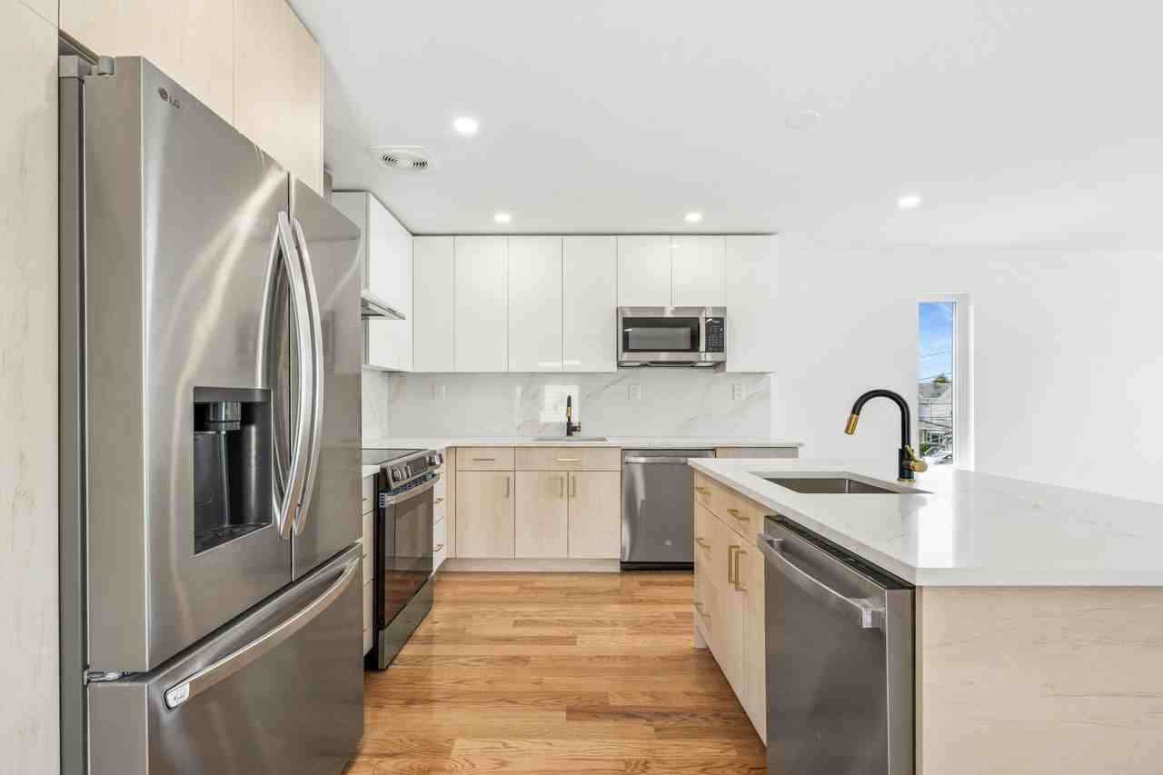 1349 E 65th St #2 - Photo 3 of 14