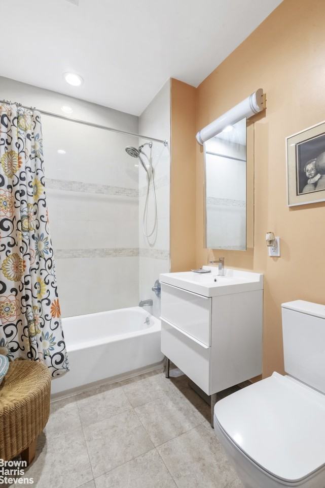 108 Odell Clark Pl #1B - Photo 4 of 5
