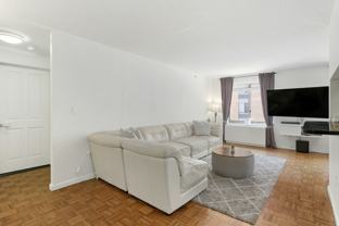 300 W 135th St #4H - Photo 1 of 1