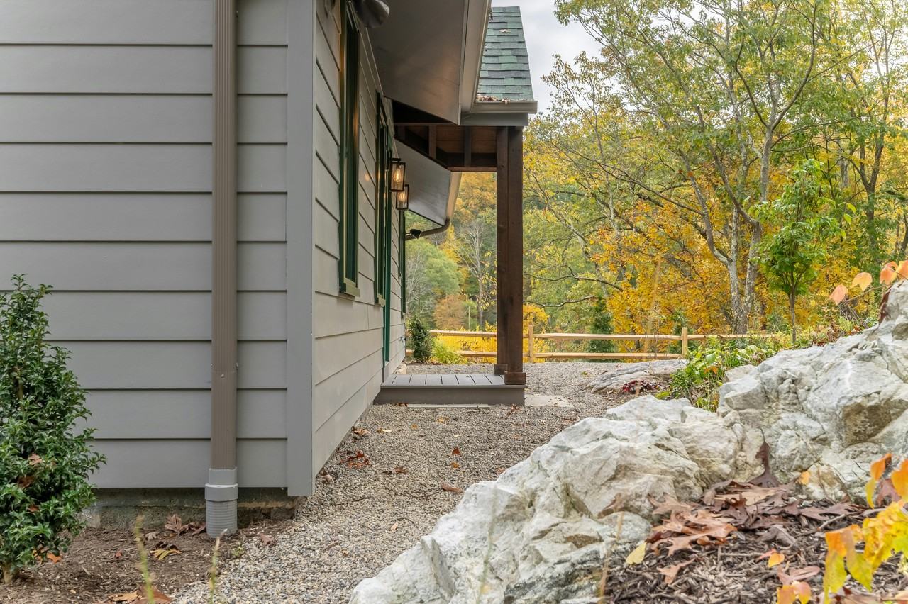 232 Shore Dr #NONE - Photo 6 of 30