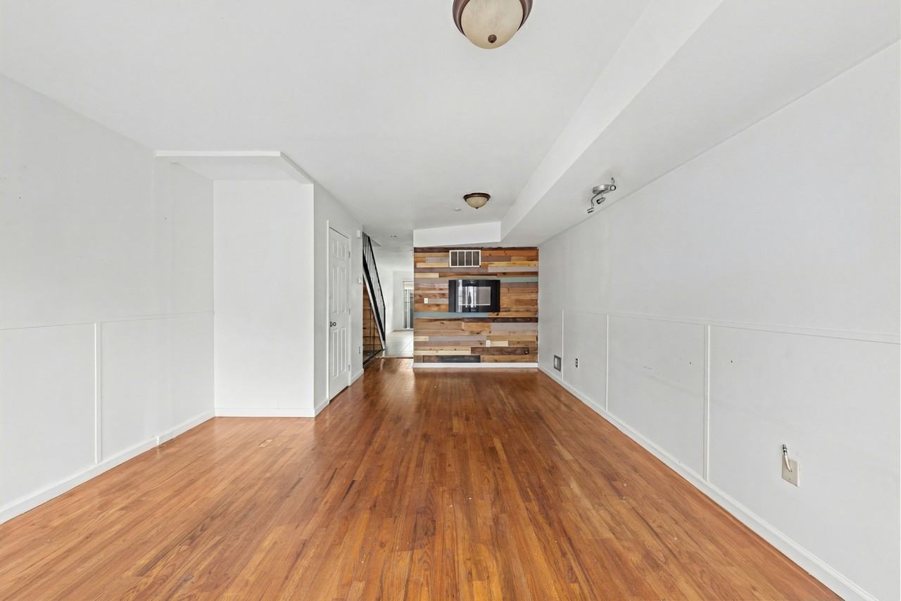 17 Tessa Ct #2 - Photo 2 of 19