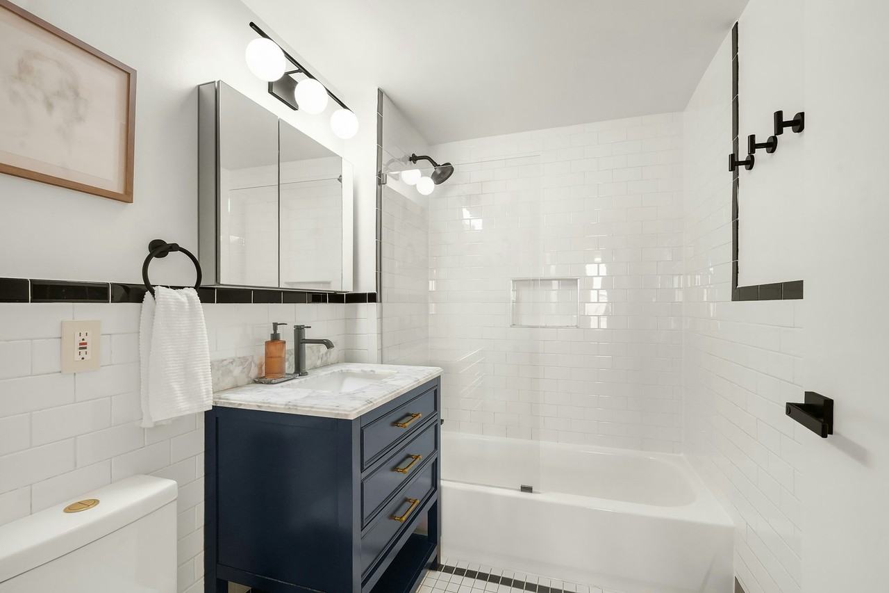 1825 Madison Ave #4G - Photo 7 of 7