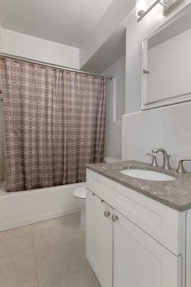 340 E 74th St #3A - Photo 4 of 4