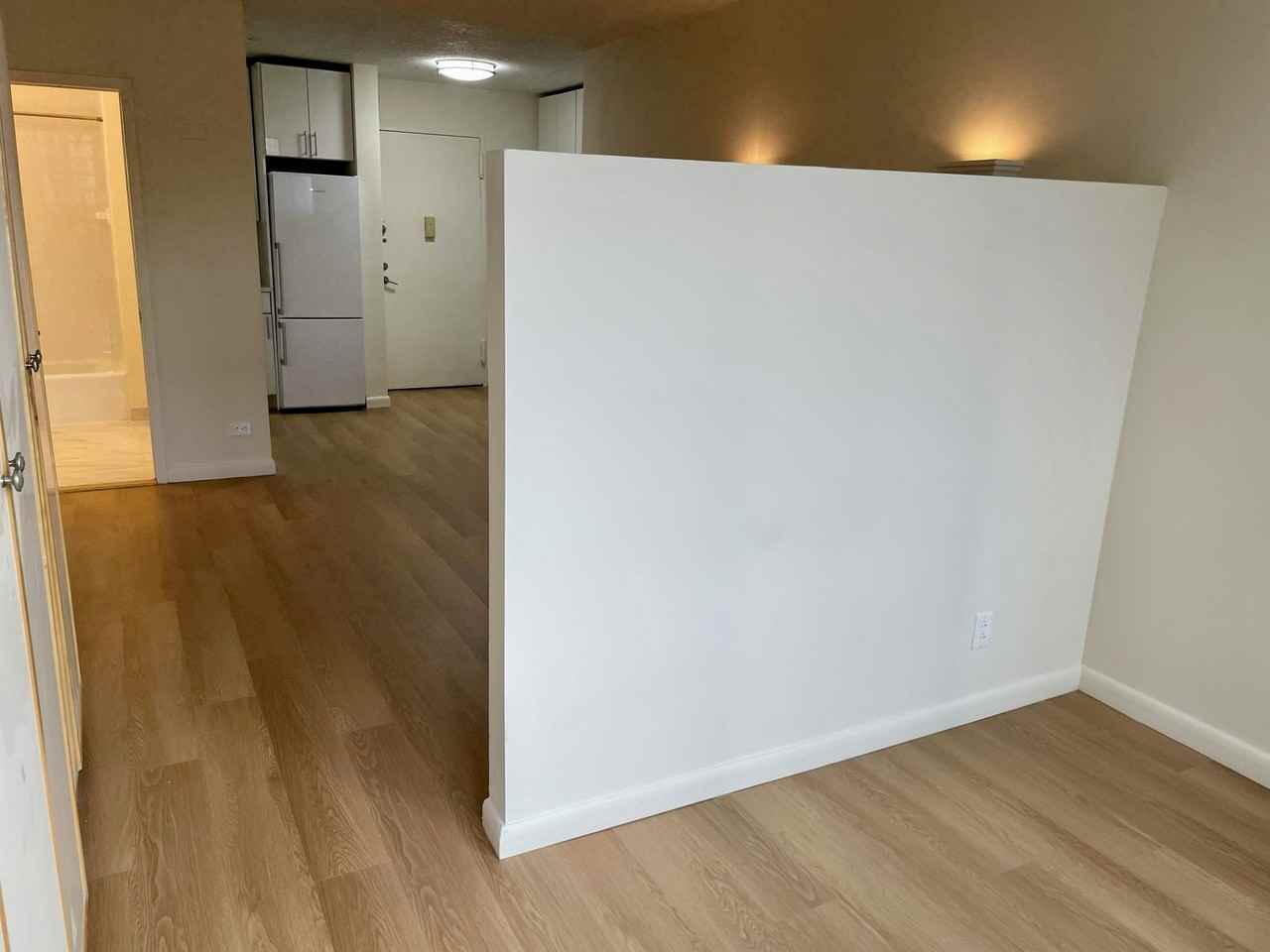 347 W 57th St #27BB - Photo 6 of 10