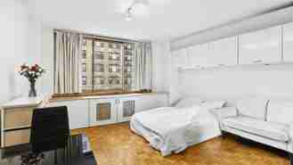 235 E 40th St #17I - Photo 1 of 1
