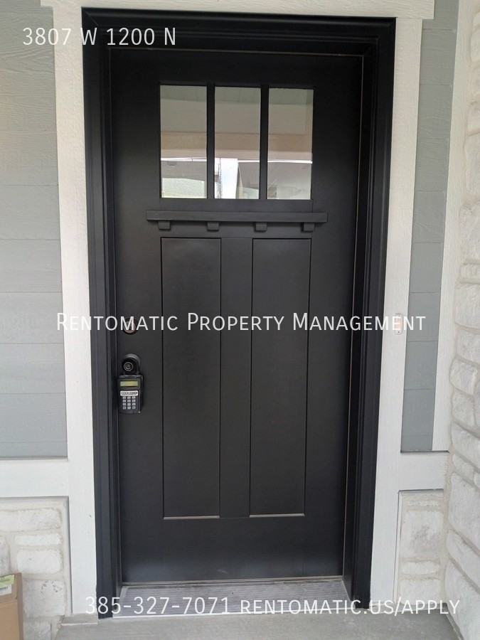 3807 W 1200 N - Photo 4 of 50