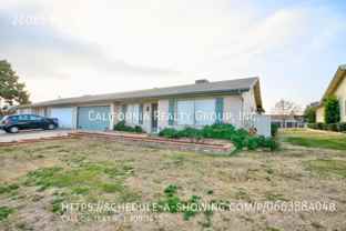 26085 Mccall Blvd - Photo 1 of 1