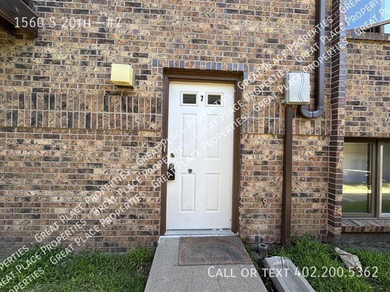 1560 S 20th St #7 - Photo 4 of 10