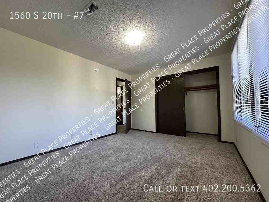 1560 S 20th St #7 - Photo 7 of 14