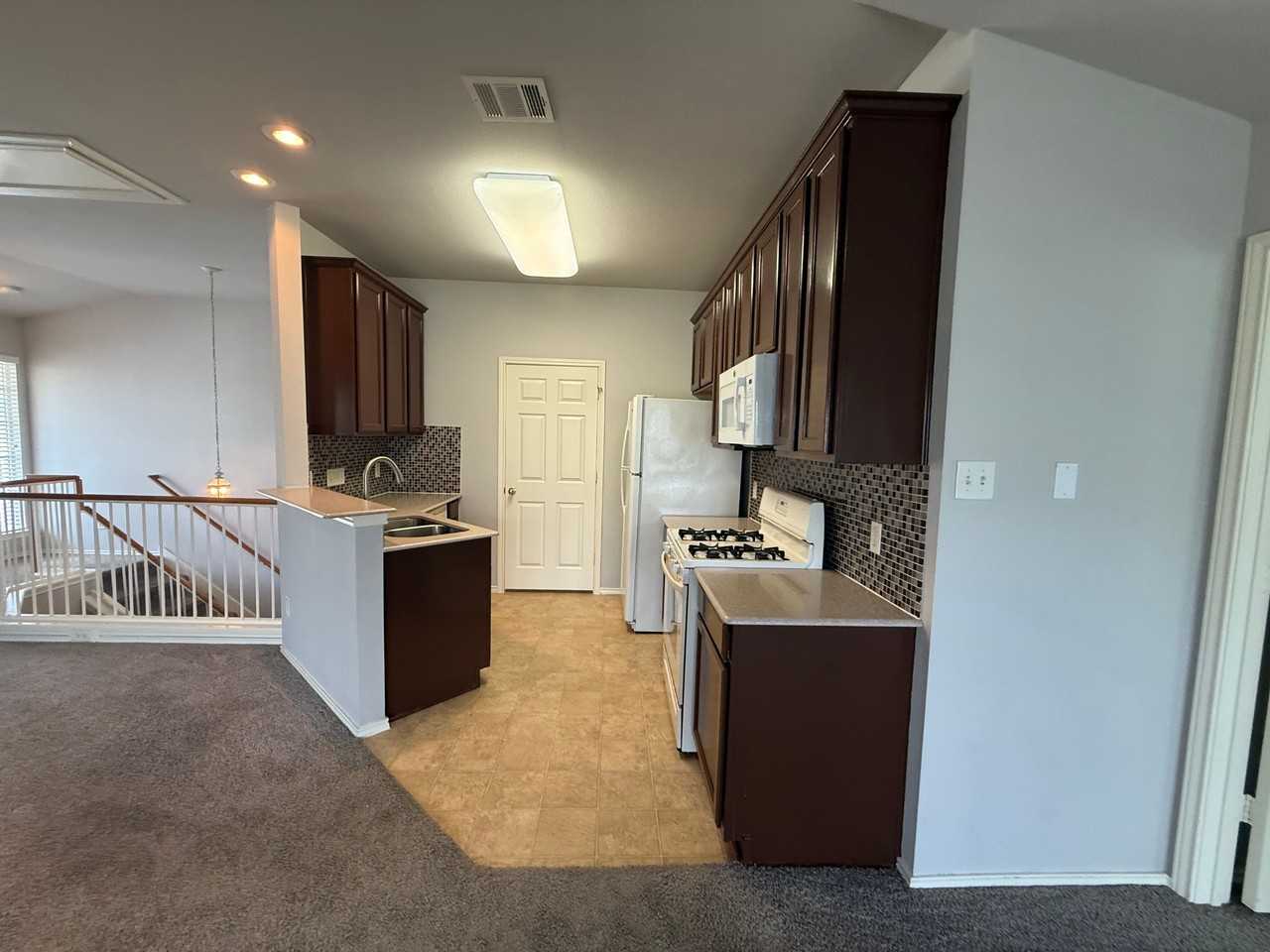 1900 Scofield Ridge Pkwy #1 - Photo 6 of 41