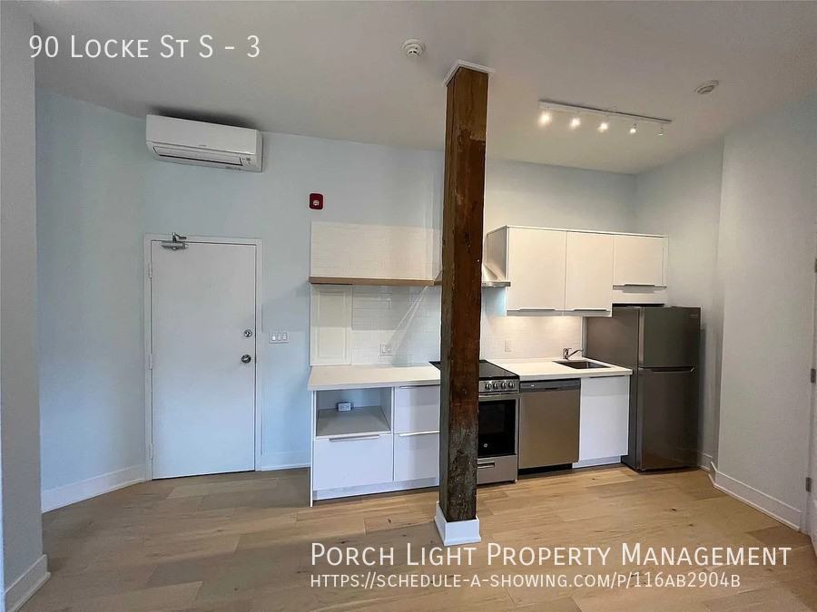 90 Locke St S #3 - Photo 5 of 13