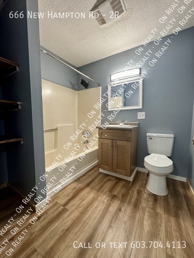 666 New Hampton Rd #2R - Photo 6 of 9
