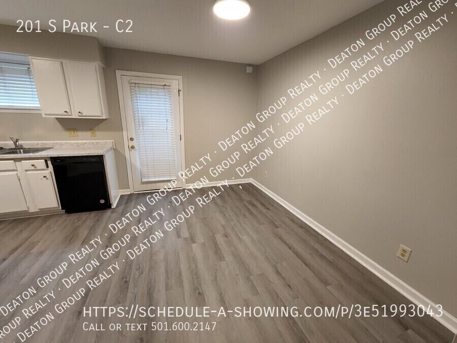 201 S Park St #C2 - Photo 5 of 17