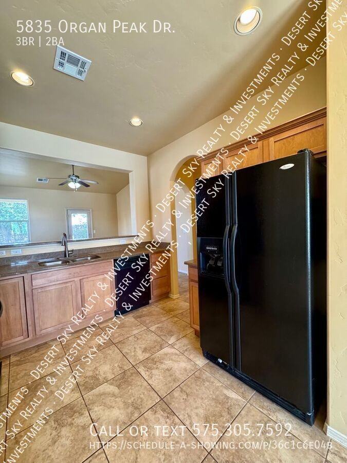 5835 Organ Peak Dr - Photo 5 of 30