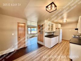 featured image of 305 E 41st St