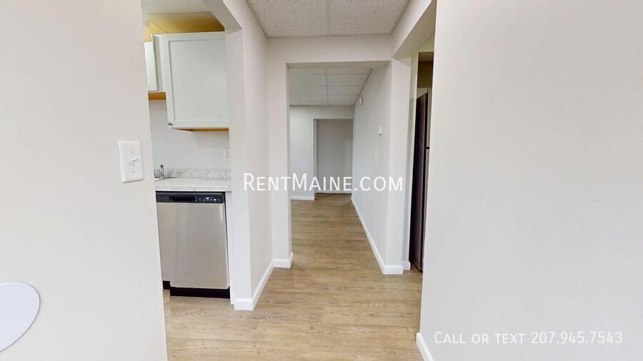 109 Main Rd S #B - Photo 4 of 13