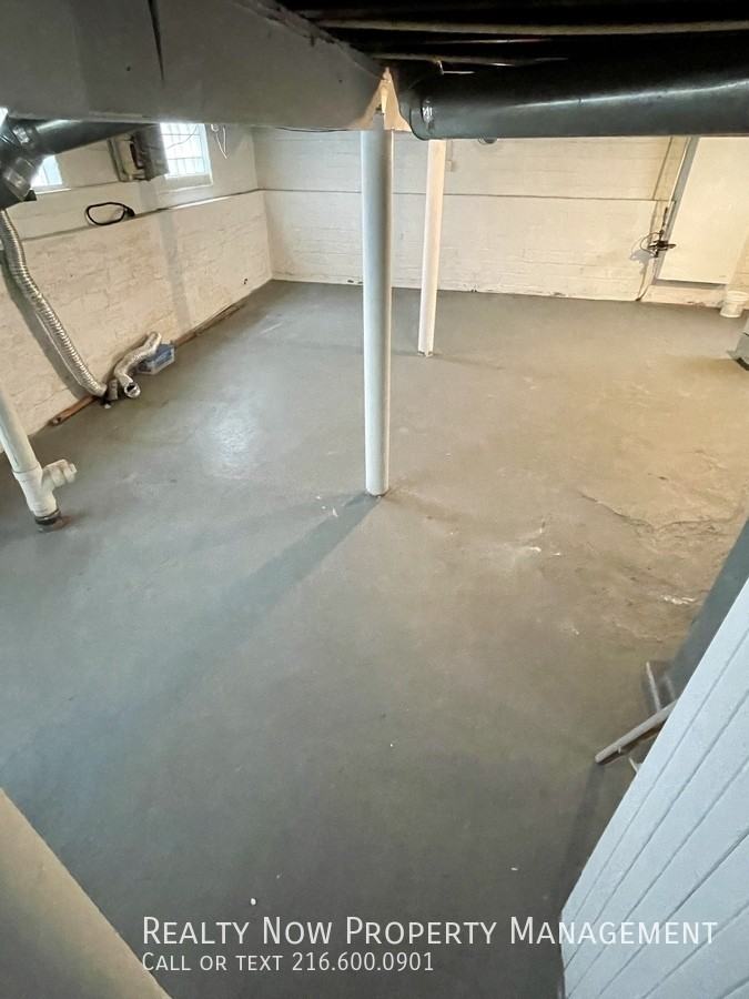 19411 Muskoka Ave - Photo 6 of 17