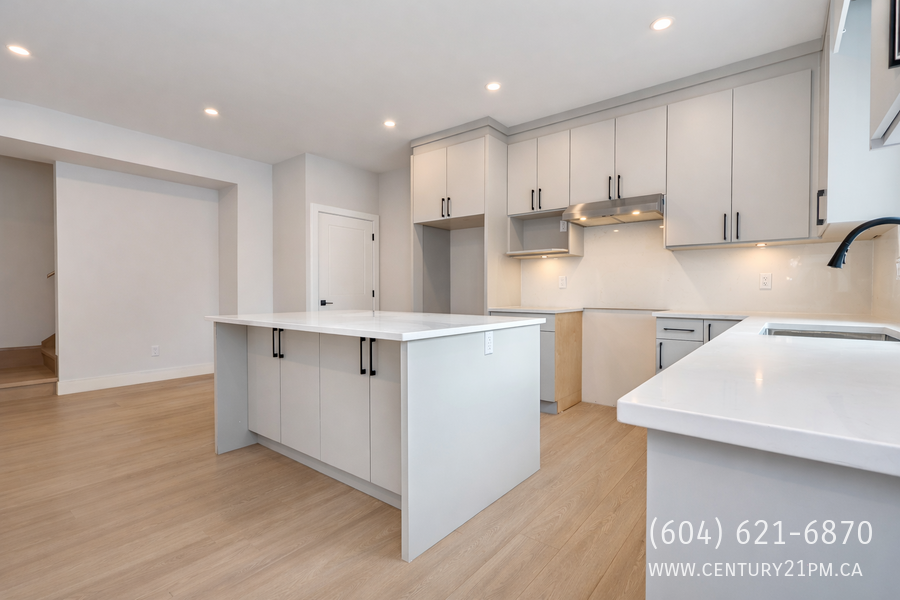 33918 Marshall Rd #4 - Photo 4 of 11
