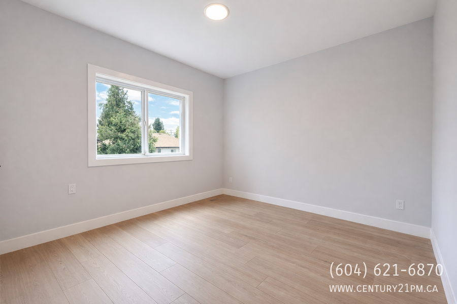 33918 Marshall Rd #4 - Photo 6 of 11