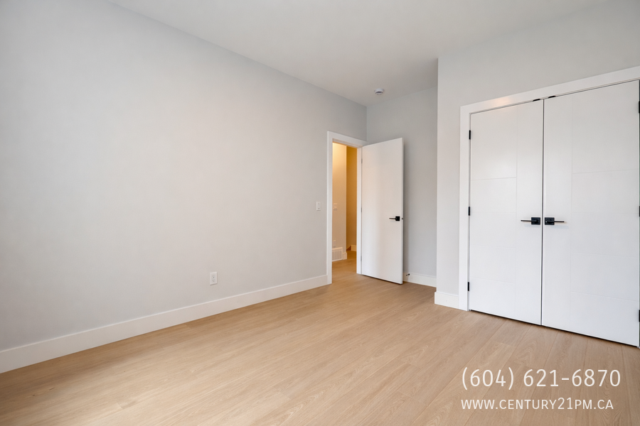 33918 Marshall Rd #4 - Photo 7 of 11