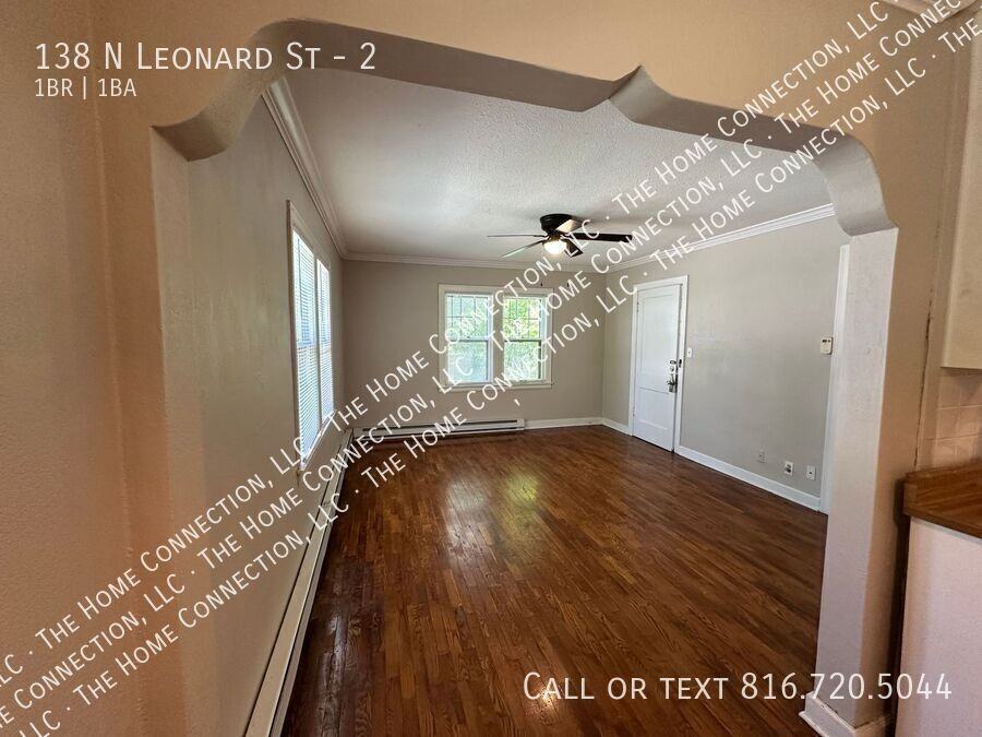 138 N Leonard St #2 - Photo 3 of 13
