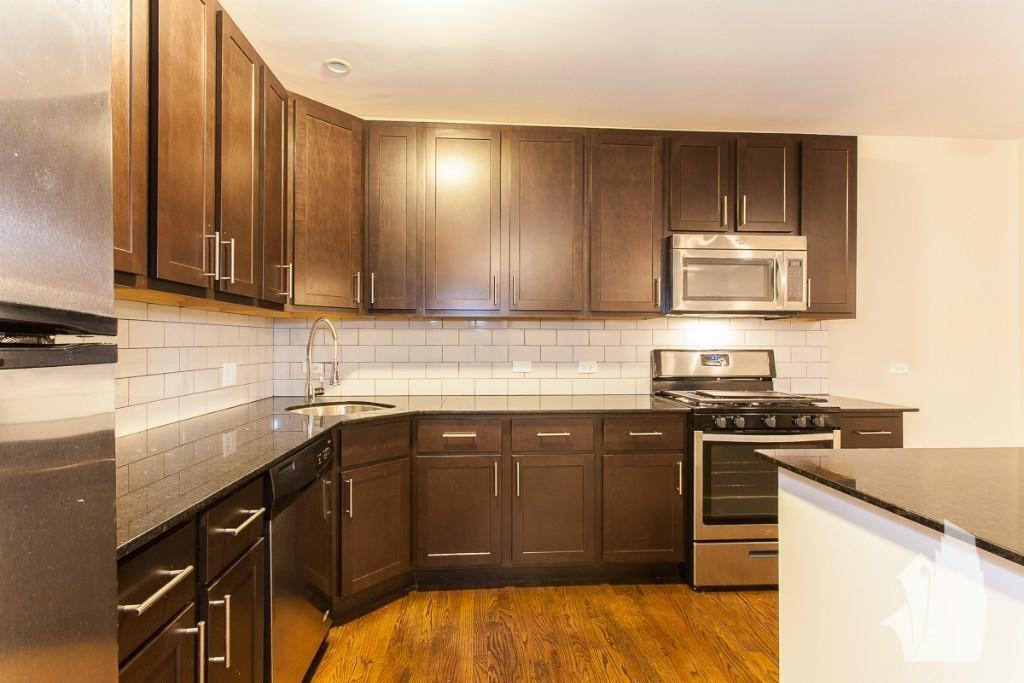 5060 N Winchester Ave #1W - Photo 4 of 8