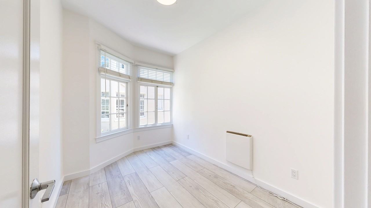 936 Hayes St #29 - Photo 6 of 16
