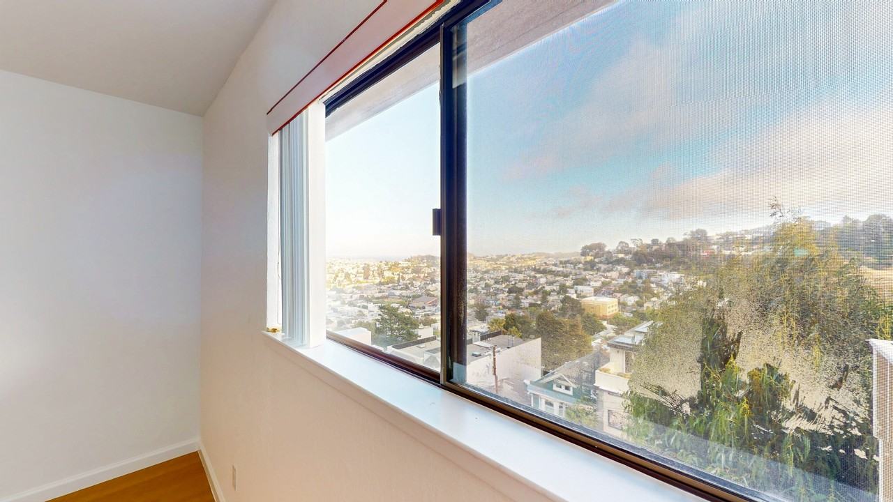 2033 Castro St #11A - Photo 6 of 12