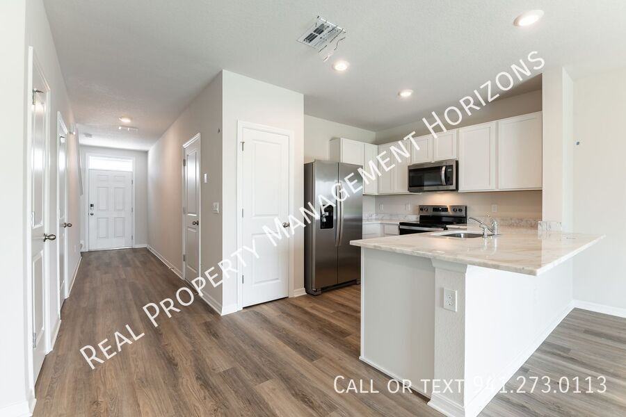 17769 Crescent Moon Loop - Photo 2 of 45