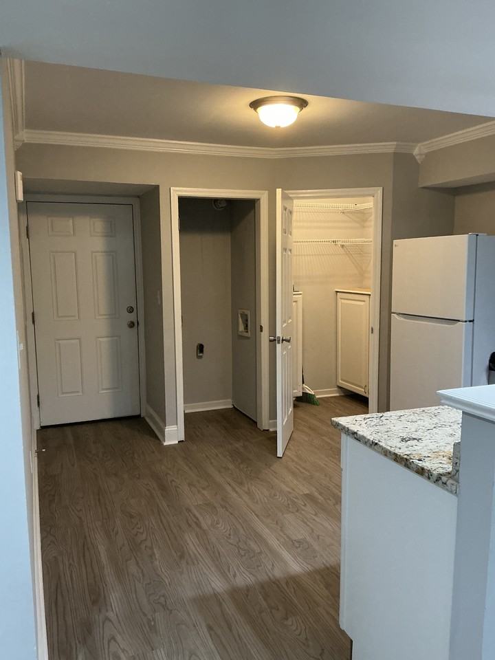 1402 Tailrace Dr #1 - Photo 2 of 15