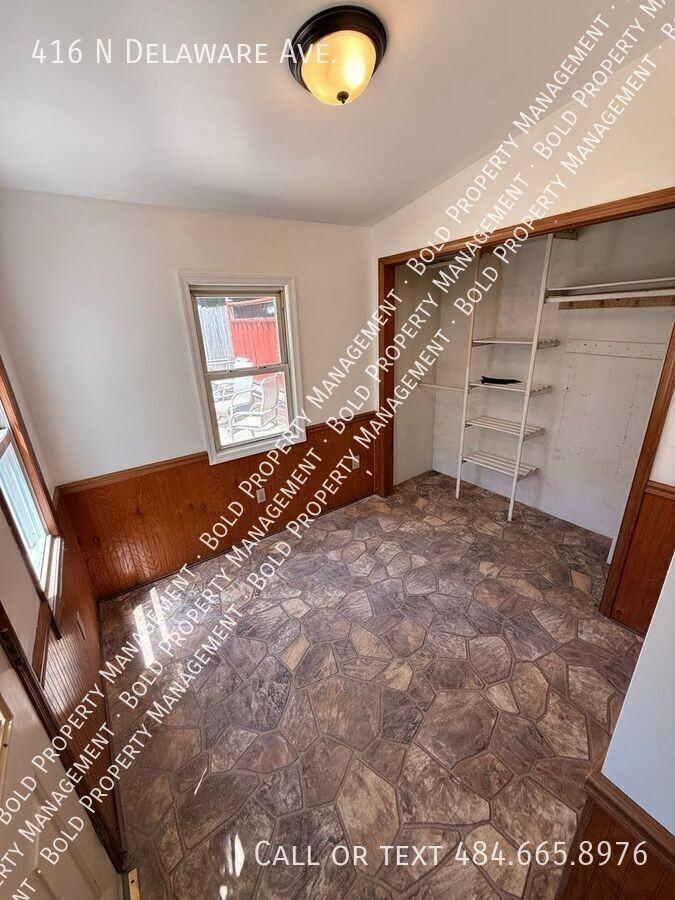 416 N Delaware Ave - Photo 7 of 13