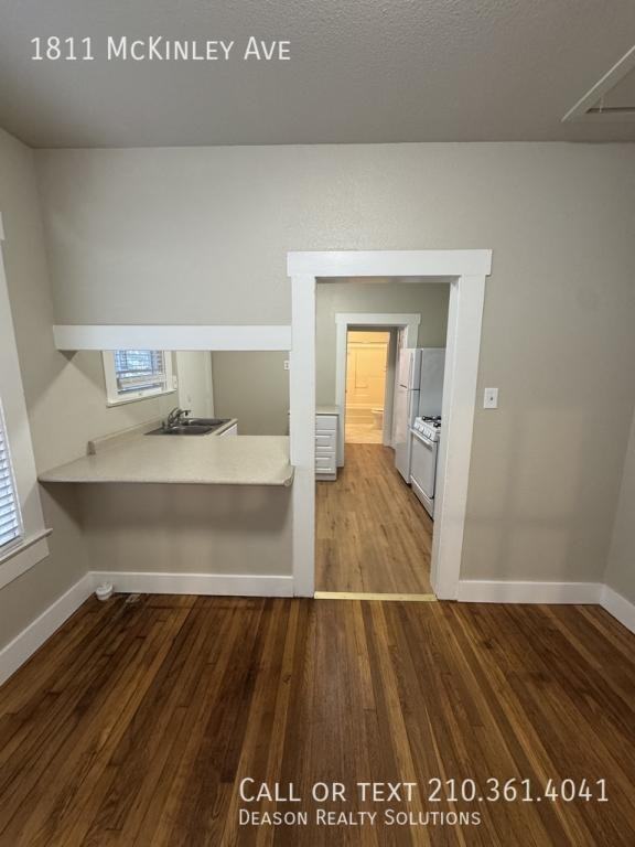 1811 Mckinley Ave - Photo 3 of 15