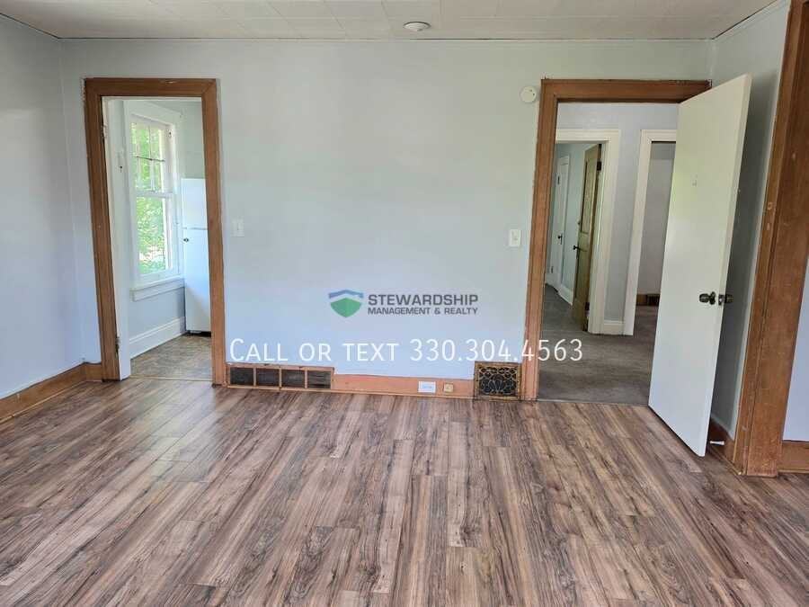 104 6th St Ne #104-1-2 - Photo 3 of 19