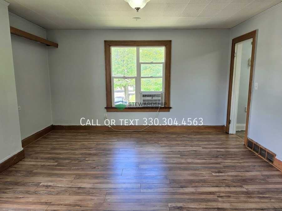 104 6th St Ne #104-1-2 - Photo 4 of 19