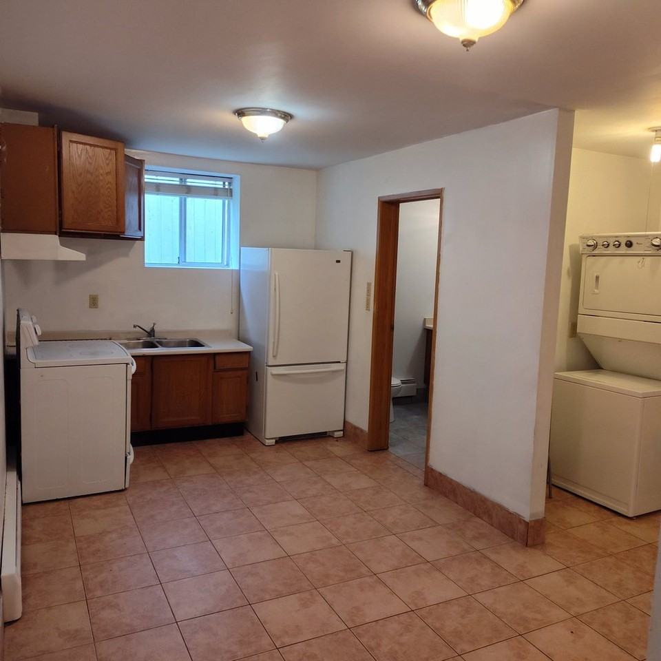 5370 Gilpin St - Photo 7 of 16