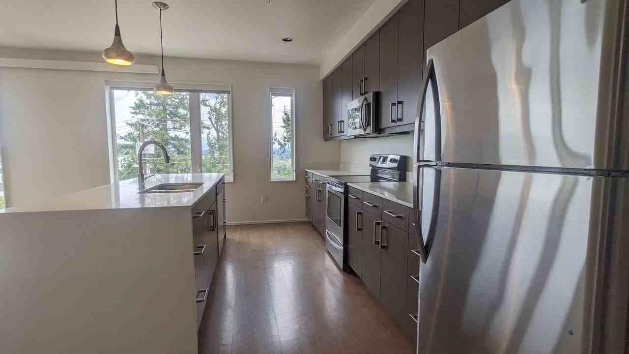 Viewpoint Terrace Apartments - Photo 5 of 50