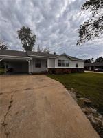 featured image of 3009 W Olive St