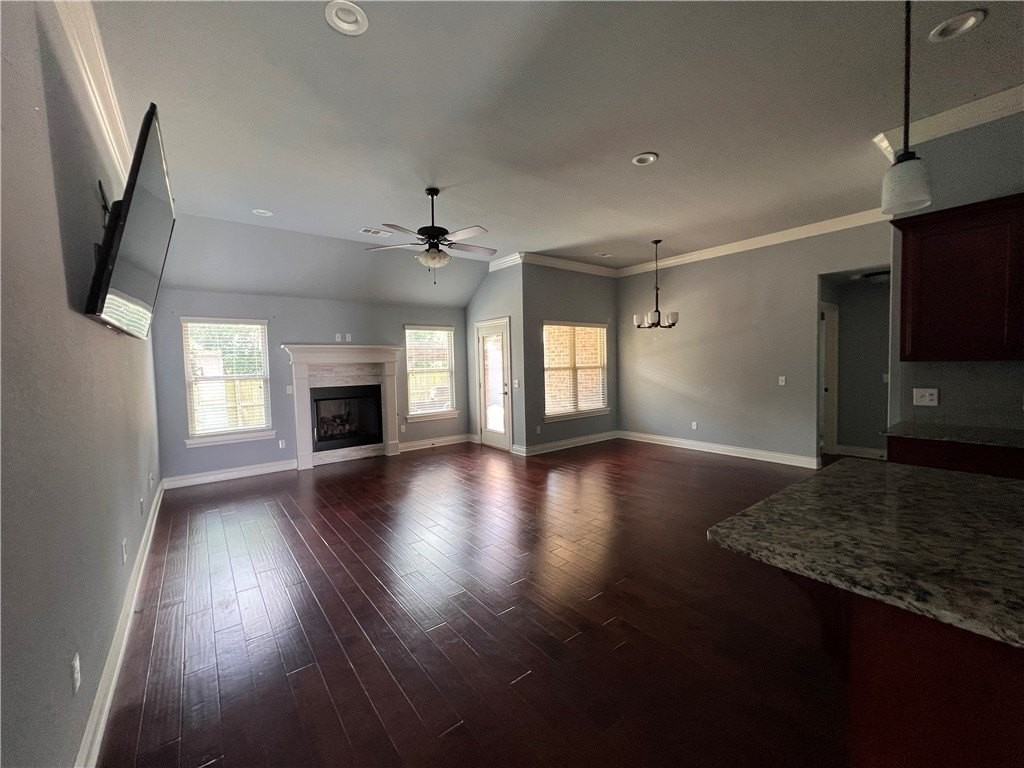 7709 Brooklyn Ave - Photo 3 of 16