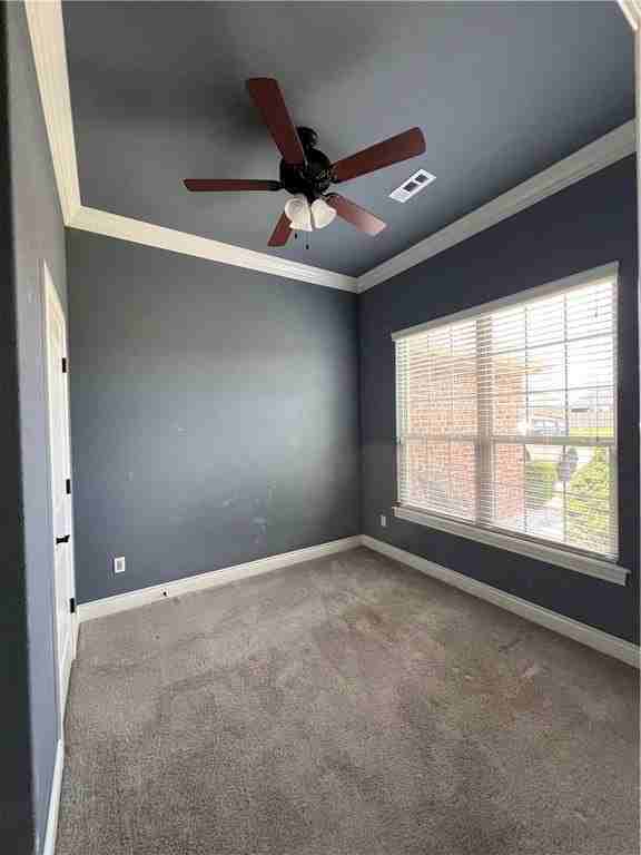 7709 Brooklyn Ave - Photo 5 of 16