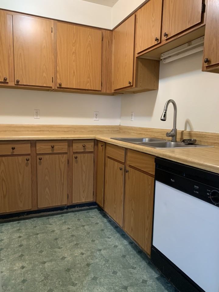 1278 S Hayne St #1 - Photo 2 of 11