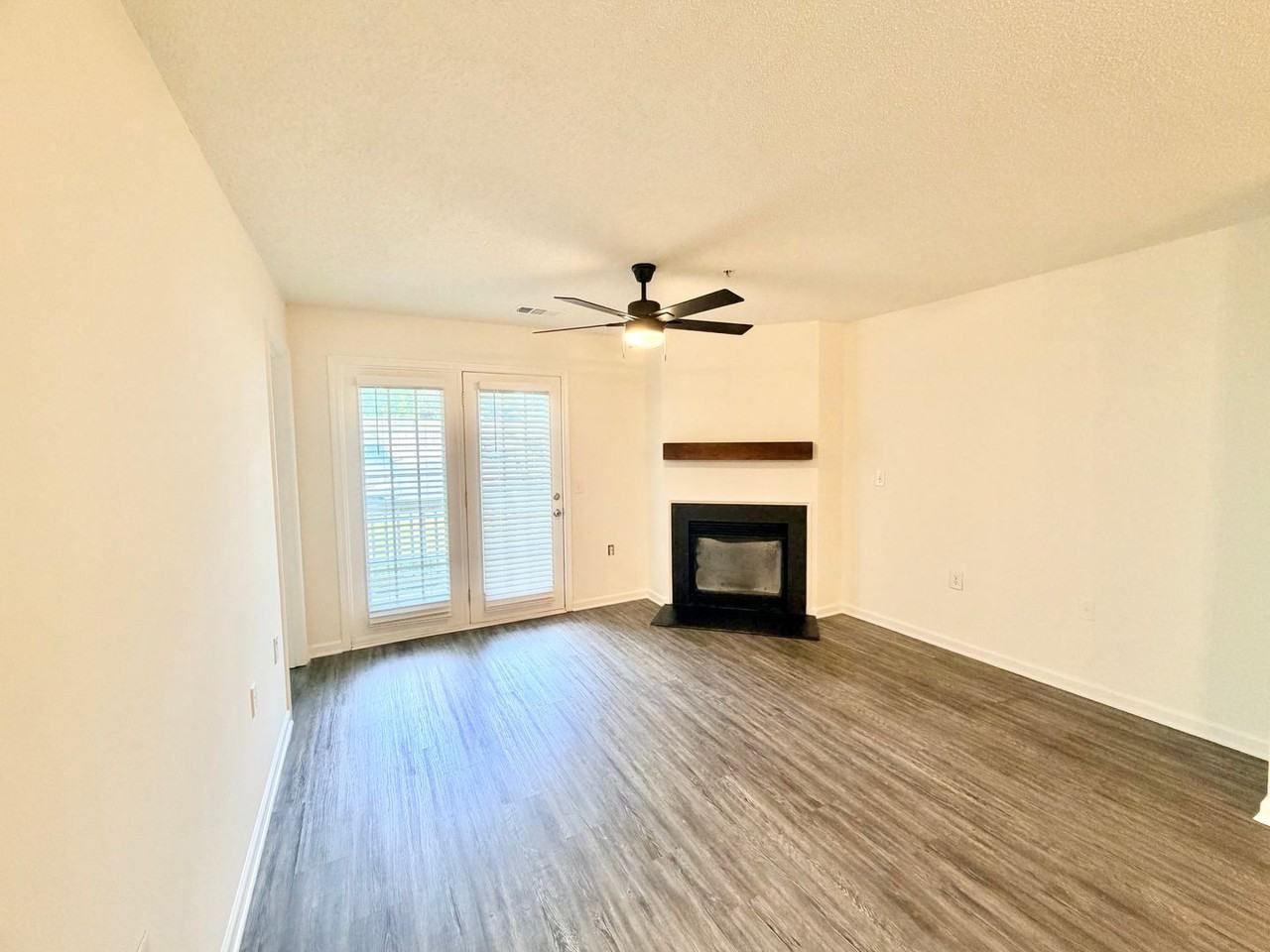 315 Flint Hill Rd - Photo 7 of 19