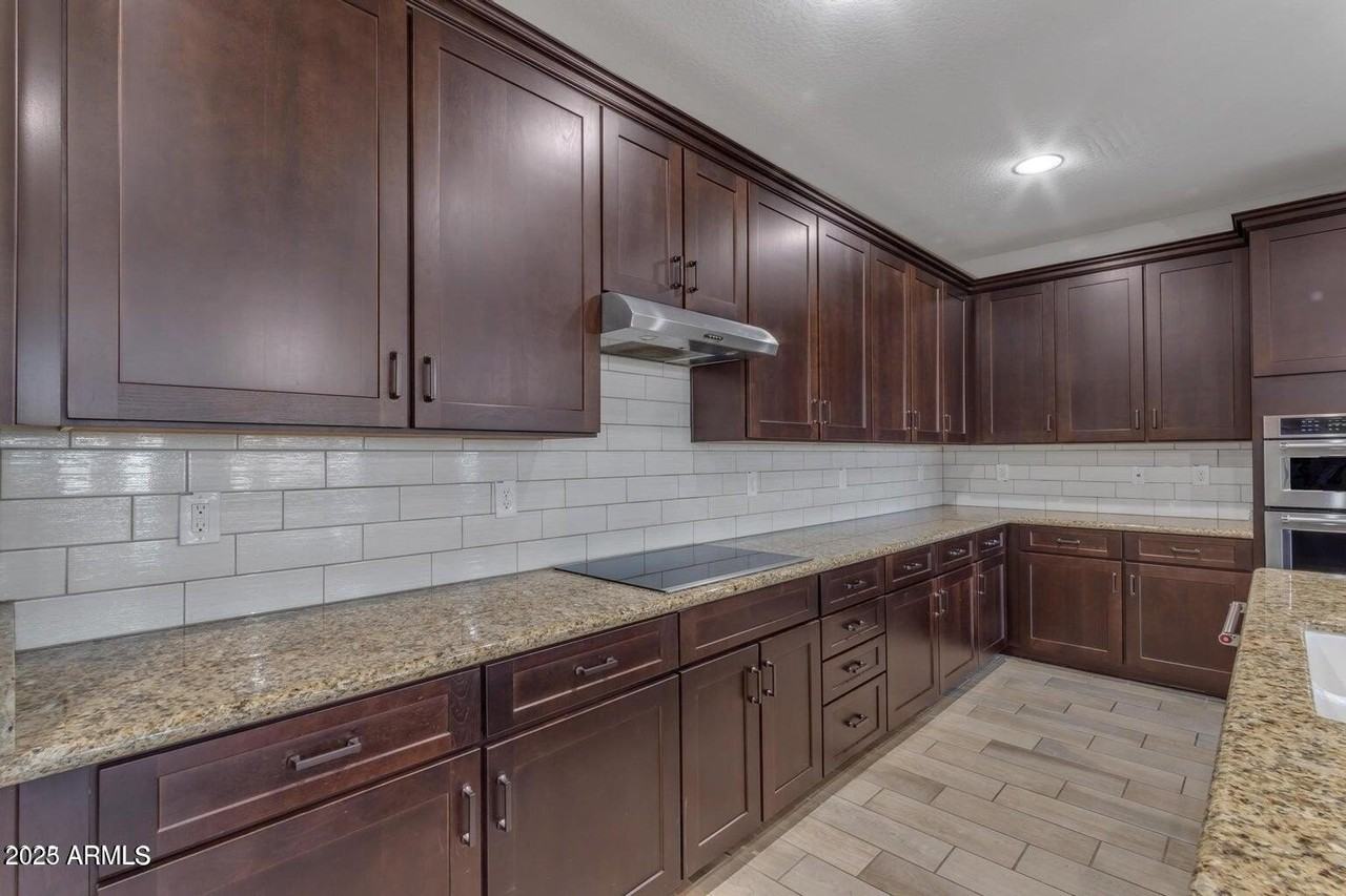 22841 S 225th Pl - Photo 6 of 34