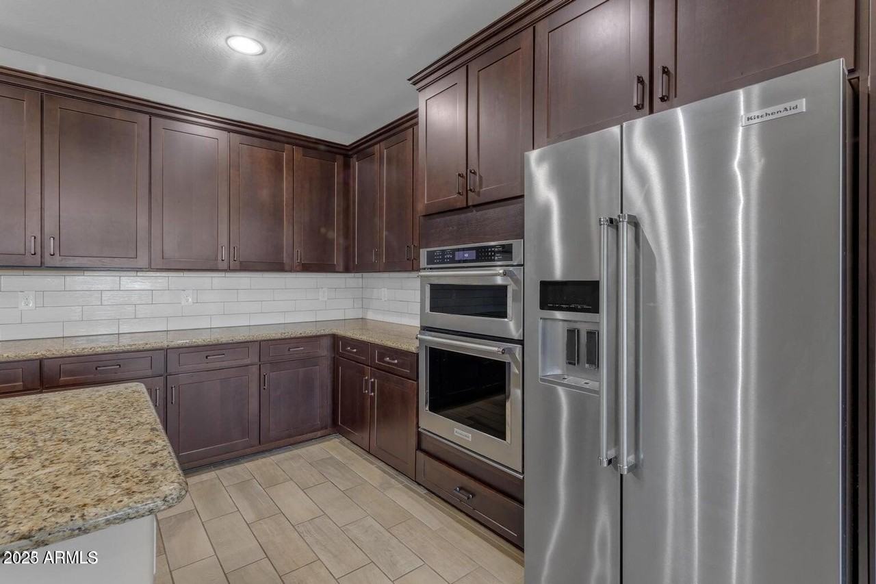 22841 S 225th Pl - Photo 7 of 34